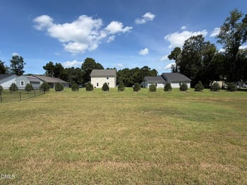 83 Oakfield Trace Dr, Four Oaks, NC 27524