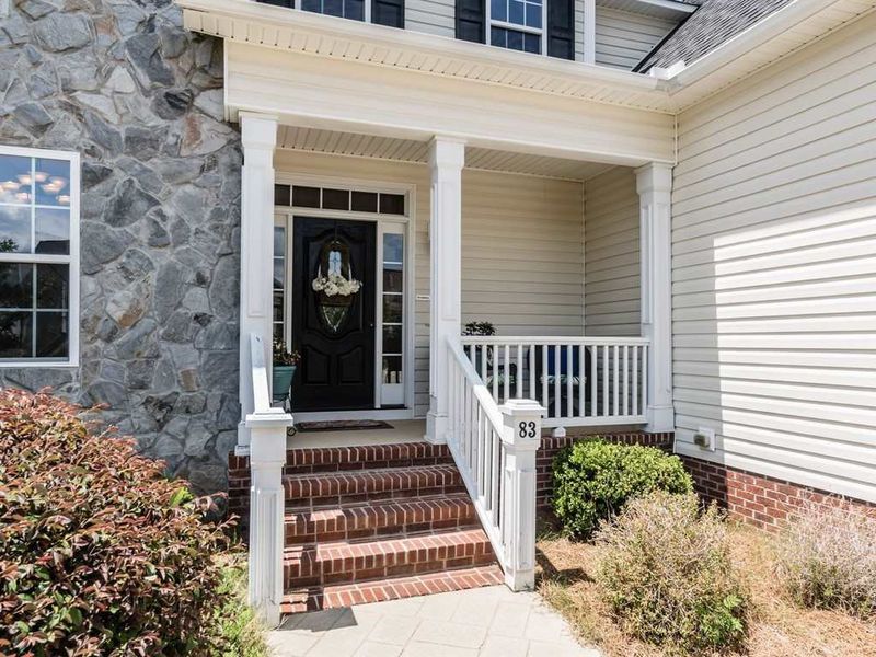 83 Summit Overlook Dr, Clayton, NC 27527