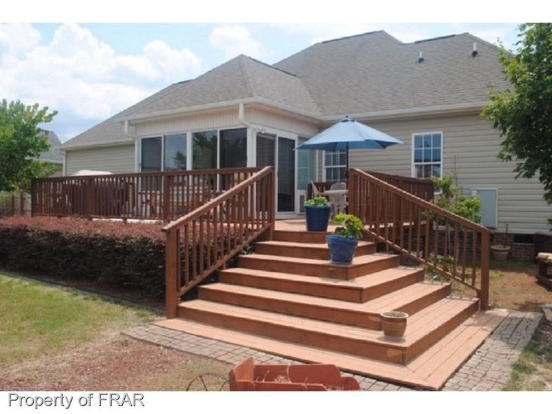 83 Topsail Dr, Angier, NC 27501