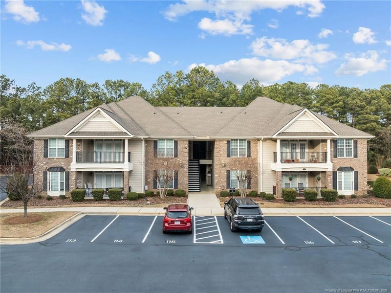 830 Astron Ln #104, Fayetteville, NC 28314