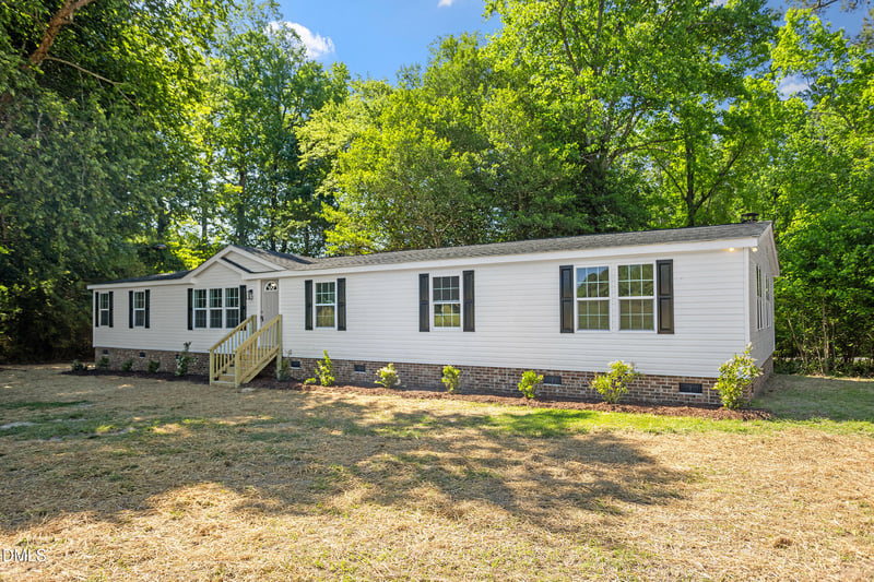 830 Blue Pond Rd, Clayton, NC 27520