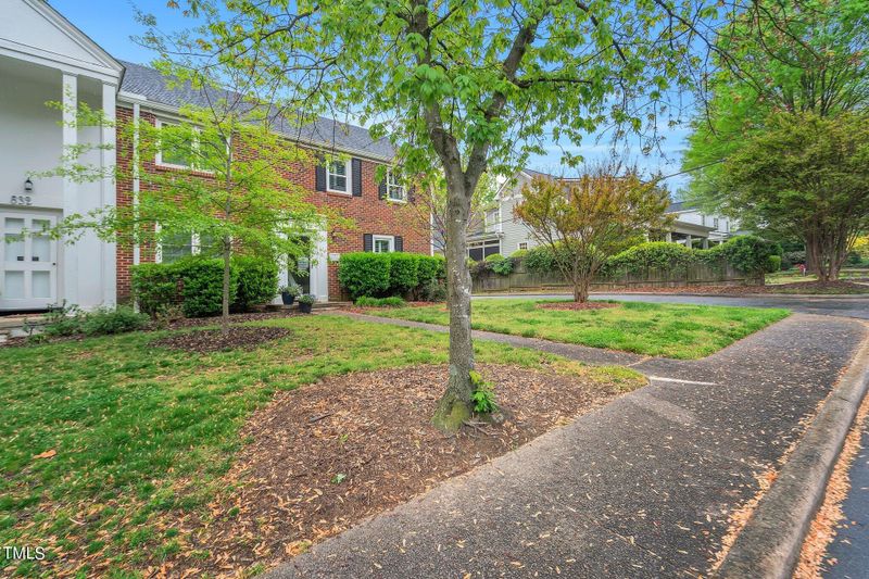 830 Bryan St #1, Raleigh, NC 27605