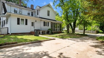 830 Chestnut St, Henderson, NC 27536