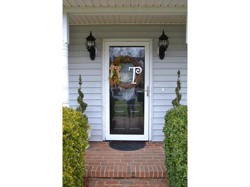 830 Cornwallis Dr, Burlington, NC 27215