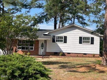 830 Dinmont Cir, Fayetteville, NC 28306