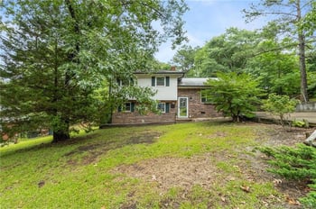 830 Edenwood Dr, Fayetteville, NC 28303