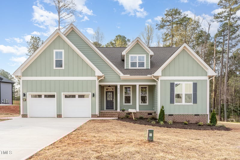 8300 Dolce Dr, Wake Forest, NC 27587