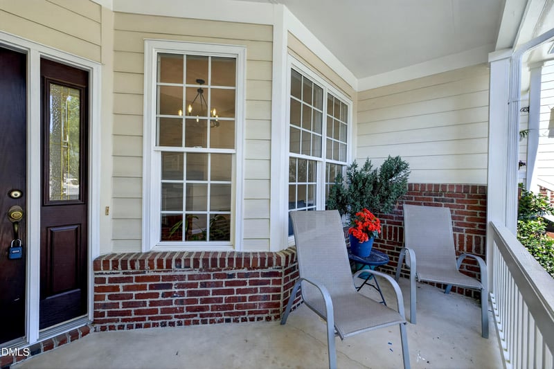 8301 Amber Leaf Ct, Raleigh, NC 27612