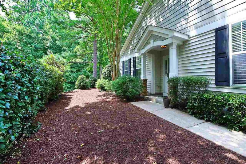 8301 Flat Keystone Dr, Raleigh, NC 27613