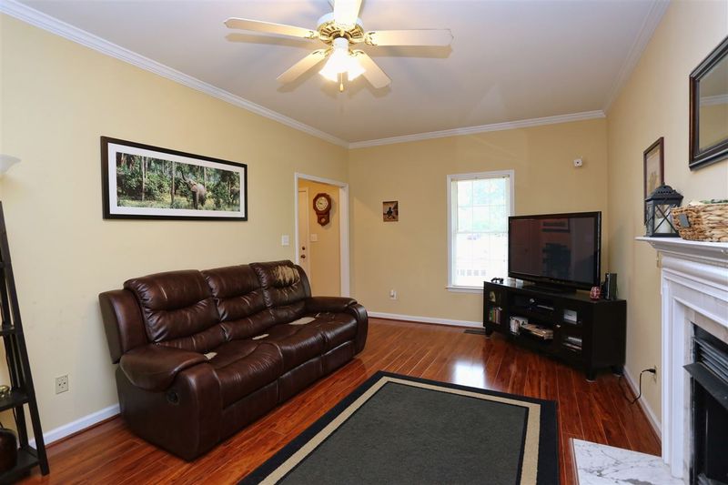 8301 Neuse Rapids Rd, Raleigh, NC 27616