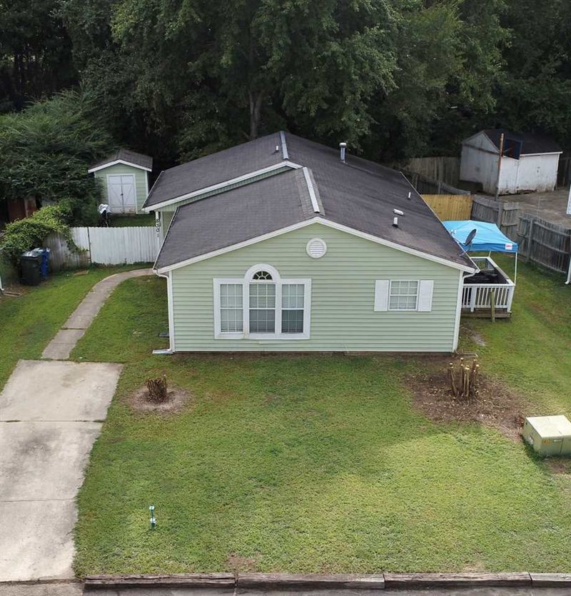 8301 Wynewood Ct, Raleigh, NC 27616
