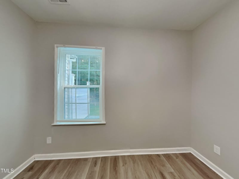 8302 Aspen Mountain Ct, Raleigh, NC 27616