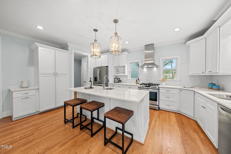 8304 Circlewood Ct, Raleigh, NC 27615