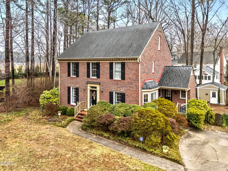 8304 N Crestwyck Ct, Raleigh, NC 27615