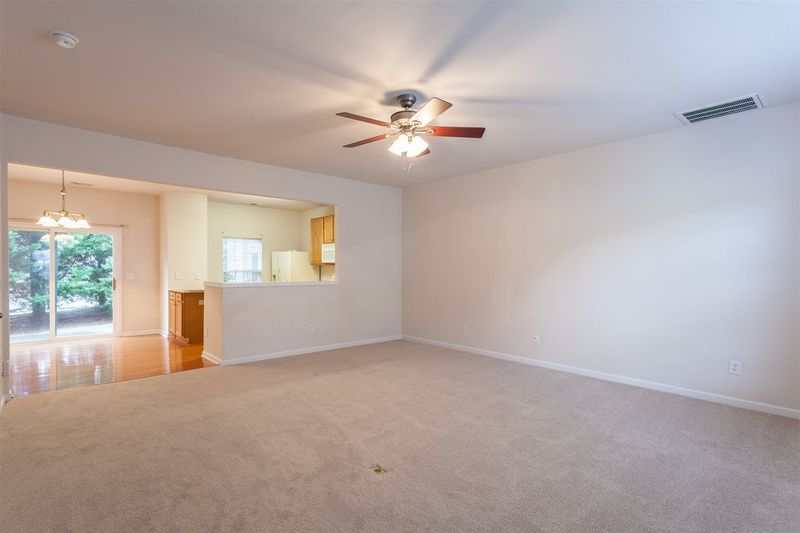 8305 Clasara Cir, Raleigh, NC 27613