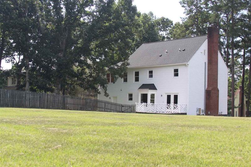 8305 Harps Mill Rd, Raleigh, NC 27615