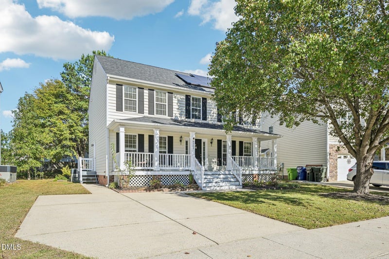 8305 Hobhouse Cir, Raleigh, NC 27615