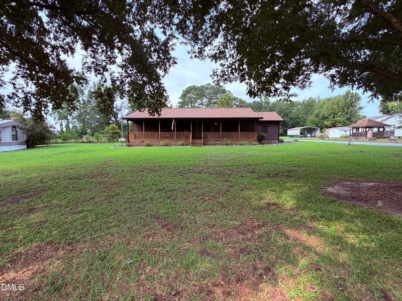 8306 Brogden Rd, Smithfield, NC 27577