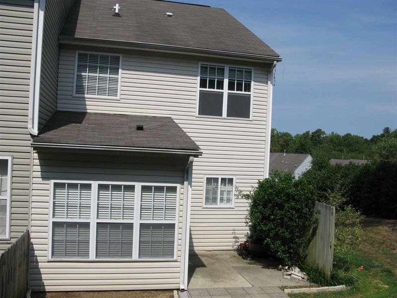 8307 Bratt Ave, Wake Forest, NC 27587