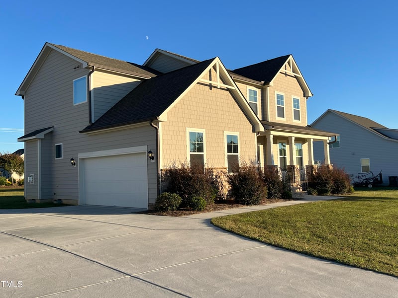 8309 Walking Fern Ct, Willow Springs, NC 27592