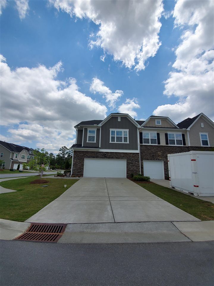 831 New Derby Ln, Apex, NC 27532