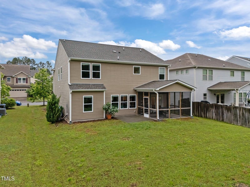 831 Poplar St, Durham, NC 27703