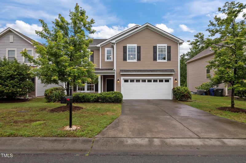831 Poplar St, Durham, NC 27703