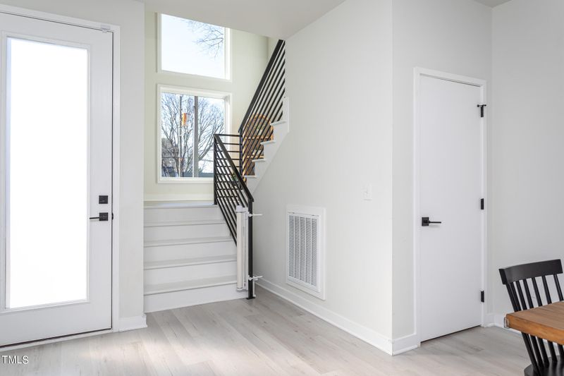 831 Postell St, Raleigh, NC 27601