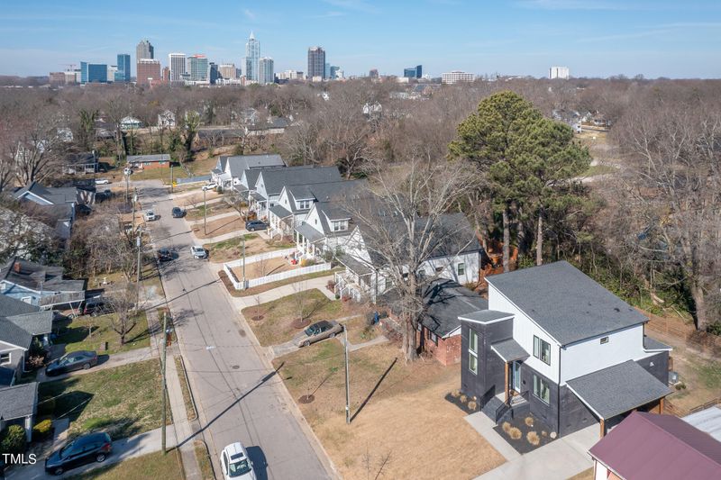 831 Postell St, Raleigh, NC 27601