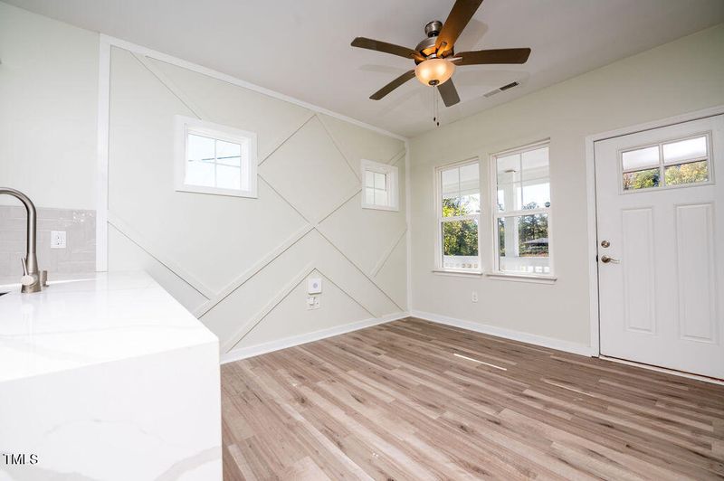 831 Ridgeway Ave, Durham, NC 27701