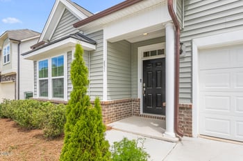 831 Royal Oak Ln, Mebane, NC 27302