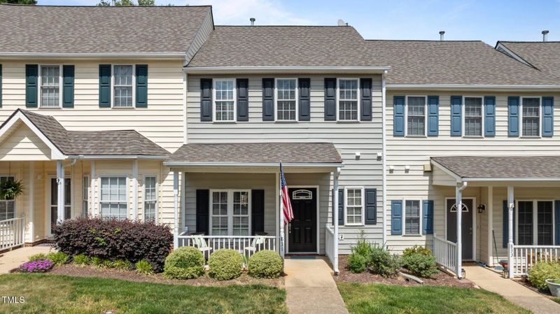 831 S White St, Wake Forest, NC 27587
