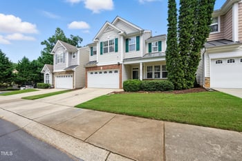 8310 Chimneycap Dr, Raleigh, NC 27613