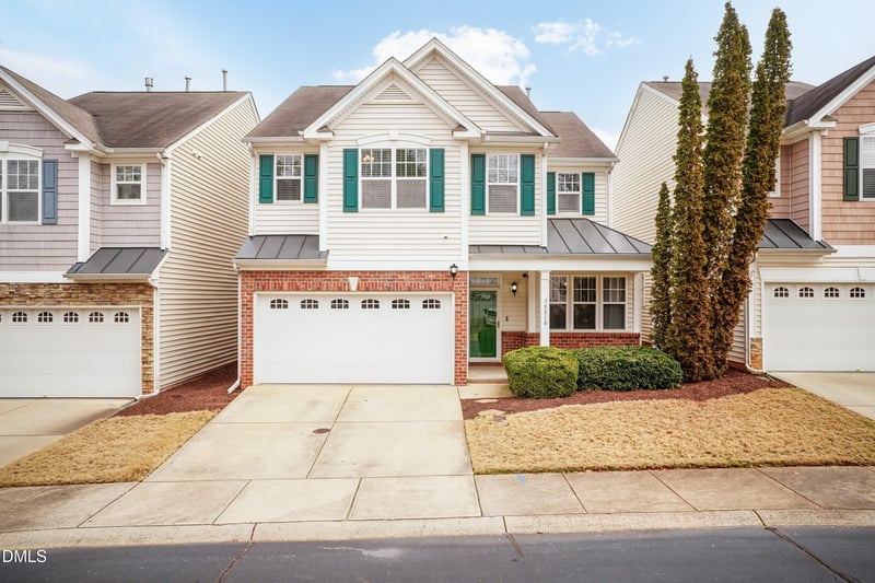 8310 Chimneycap Dr, Raleigh, NC 27613