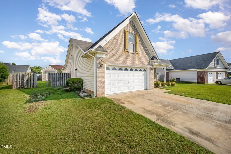 8310 Judy Dr, Fayetteville, NC 28314