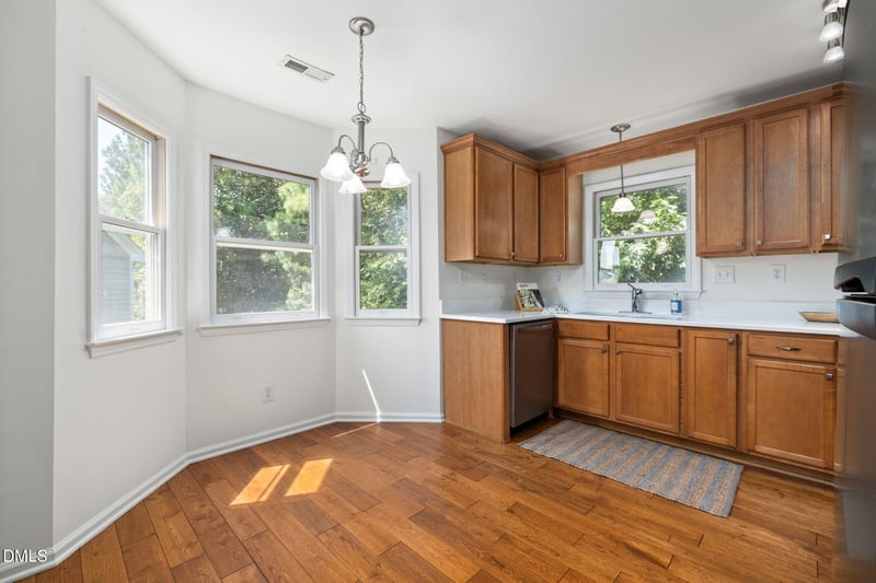 8311 Hempshire Pl #204, Raleigh, NC 27613