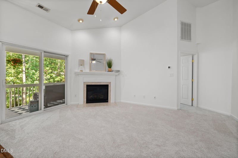 8311 Hempshire Pl #204, Raleigh, NC 27613