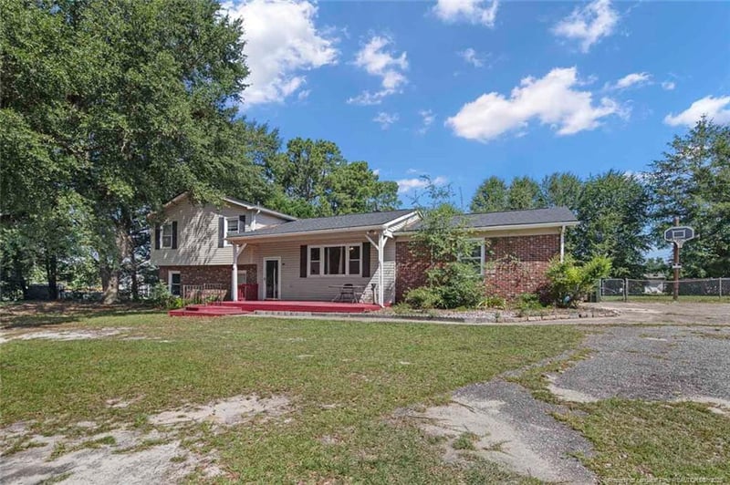 8312 King Rd, Fayetteville, NC 28306