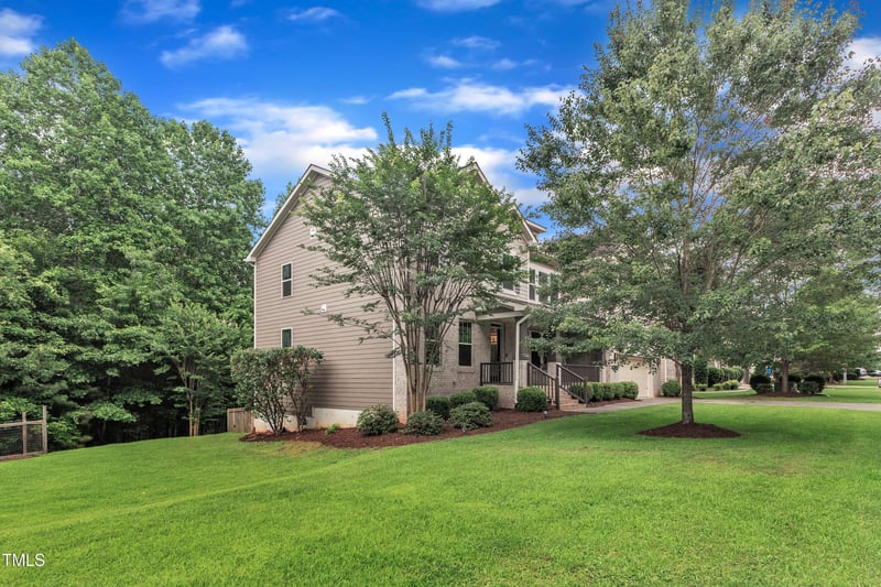 8313 Henderson Rd, Apex, NC 27539
