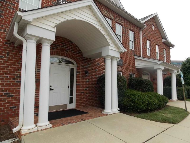 8313 Six Forks Rd #211, Raleigh, NC 27615