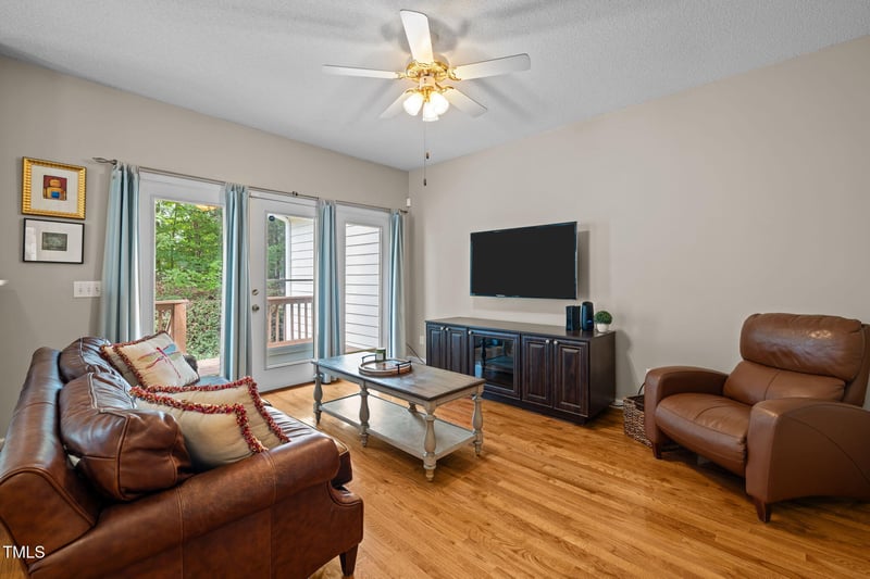 8315 Amber Leaf Ct, Raleigh, NC 27612