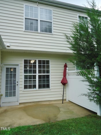 8315 City Loft Ct, Raleigh, NC 27613