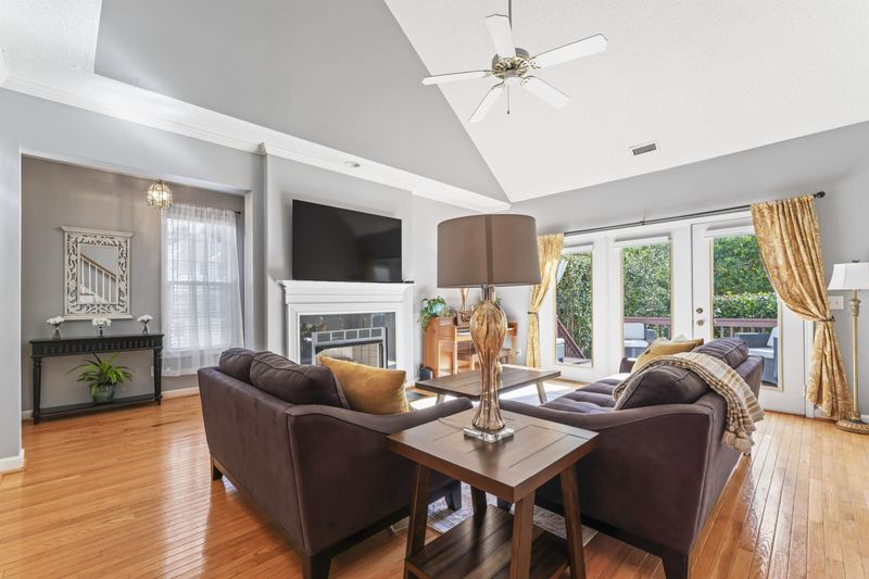 8316 Amber Leaf Ct, Raleigh, NC 27612