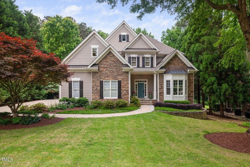 8316 Davishire Dr, Raleigh, NC 27615