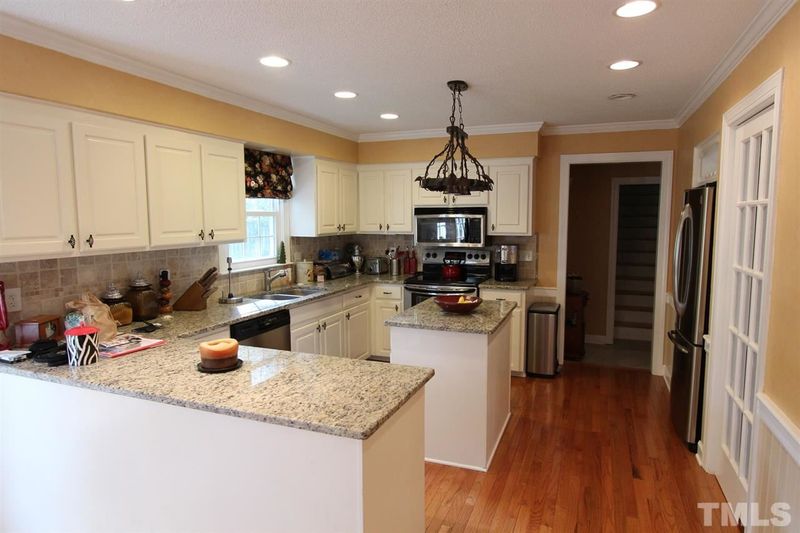 8317 Apple Orchard Way, Raleigh, NC 27615
