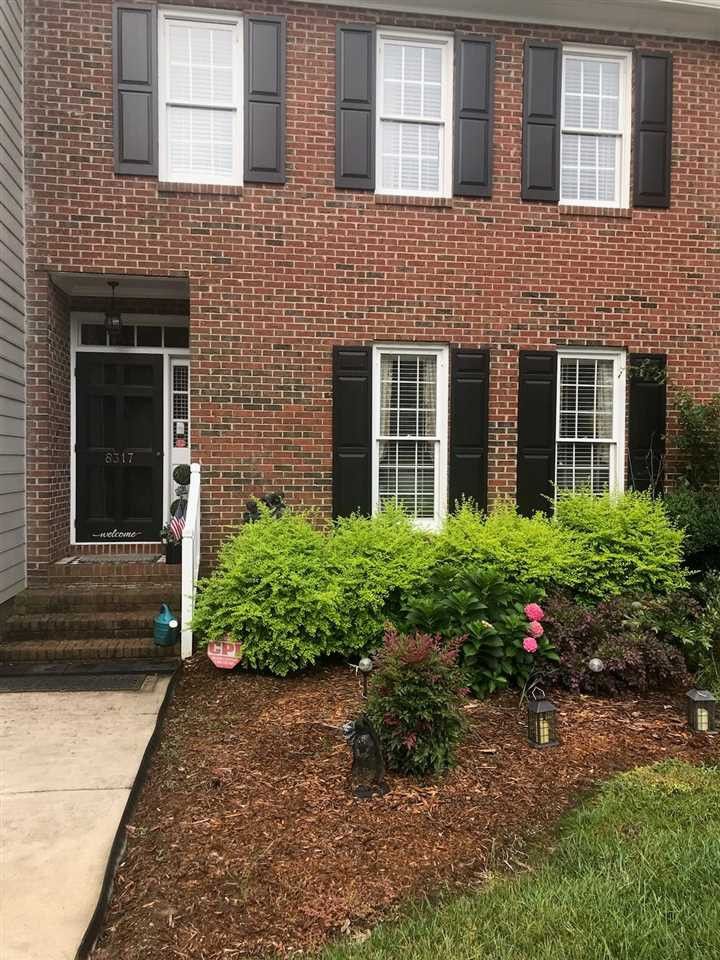 8317 Wycombe Ln, Raleigh, NC 27615