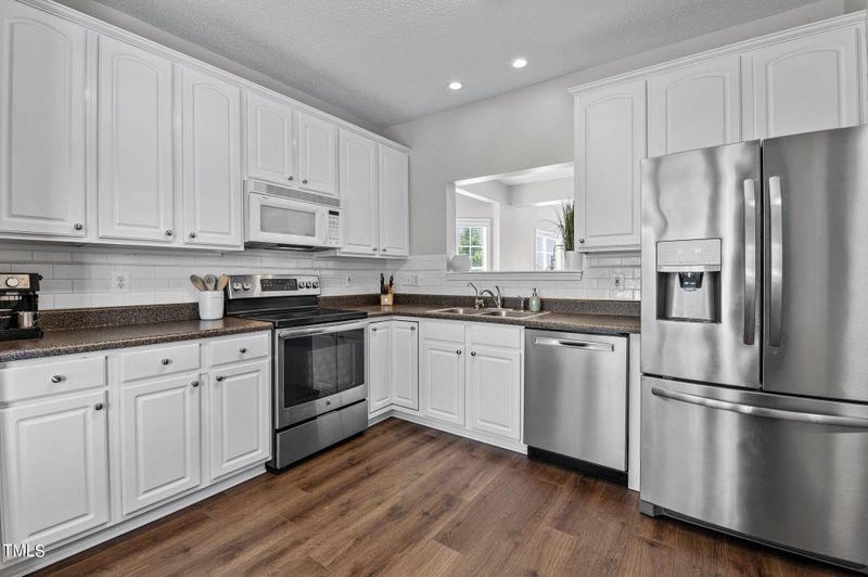 8318 Bratt Ave, Wake Forest, NC 27587