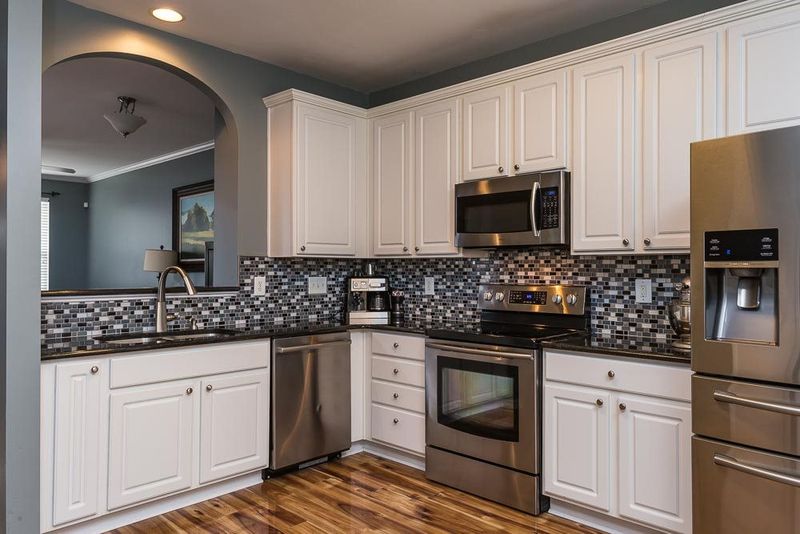 8318 City Loft Ct, Raleigh, NC 27613