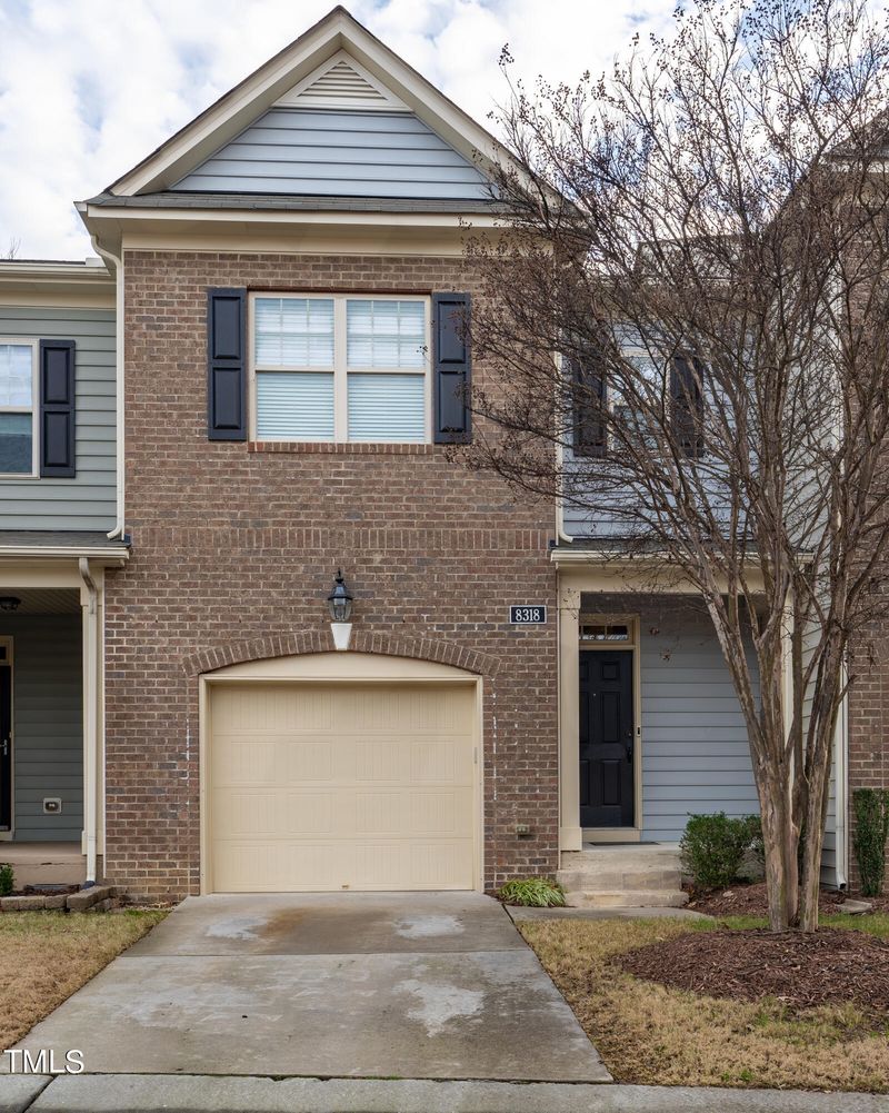 8318 Tassel Ct, Raleigh, NC 27612