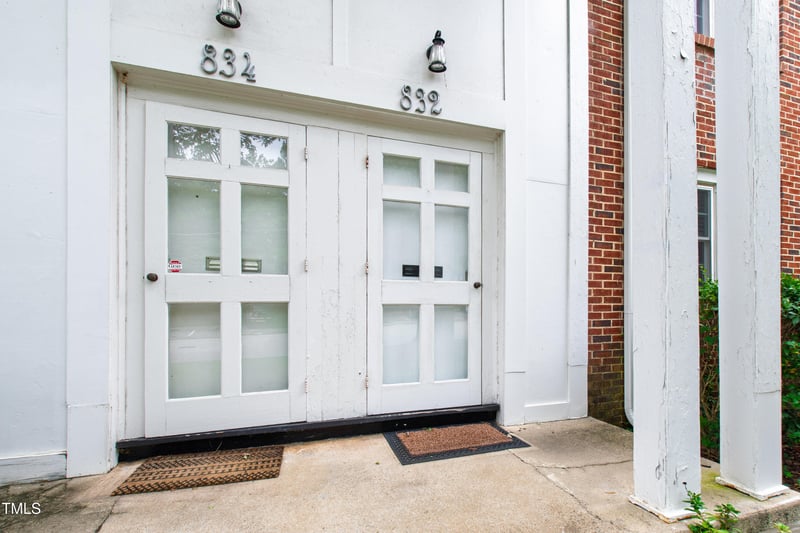832 Bryan St, Raleigh, NC 27605